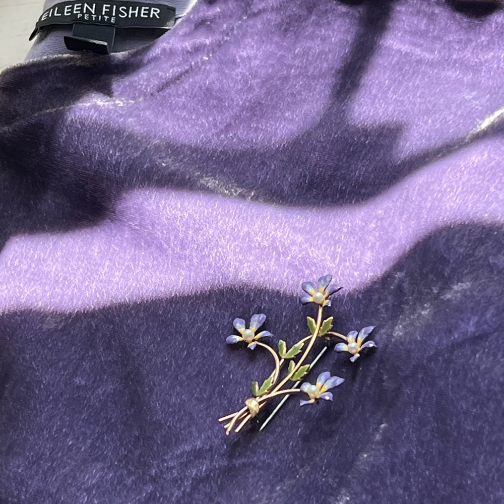 Vintage 1940’s Enamel Floral Brooch - Picture 3 of 7